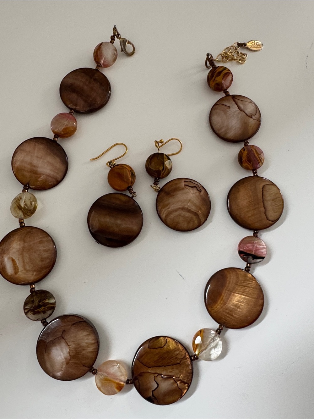 Brown Shell Disc Necklace and Earrings Set
